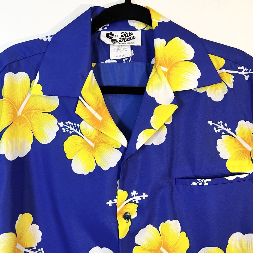Hilo Hattie Vintage Hawaiian Shirt Blue Yellow Floral Men’s M - Picture 2 of 8